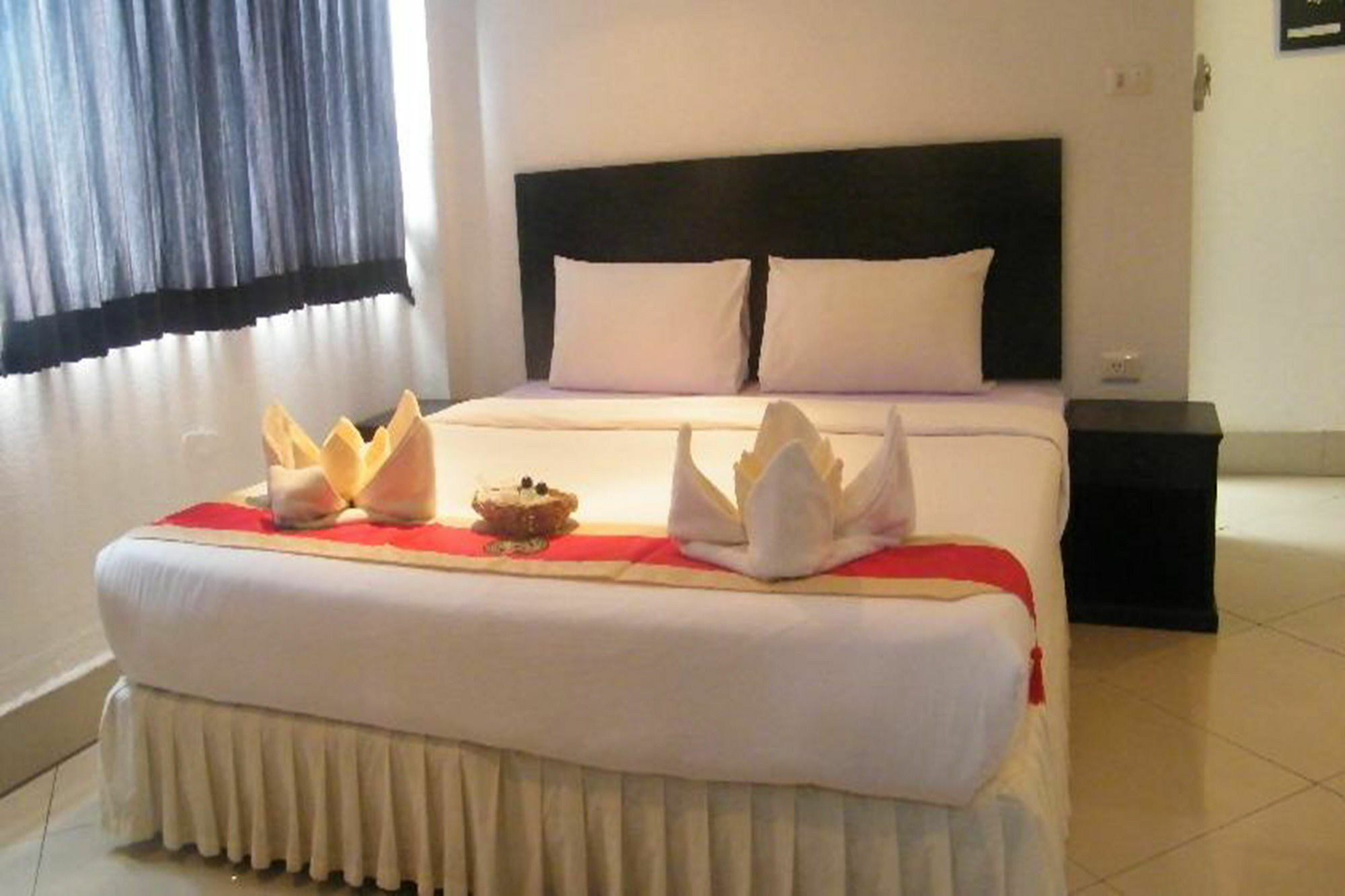 Oyo 835 Koh Chang Luxury Hotel Exterior foto