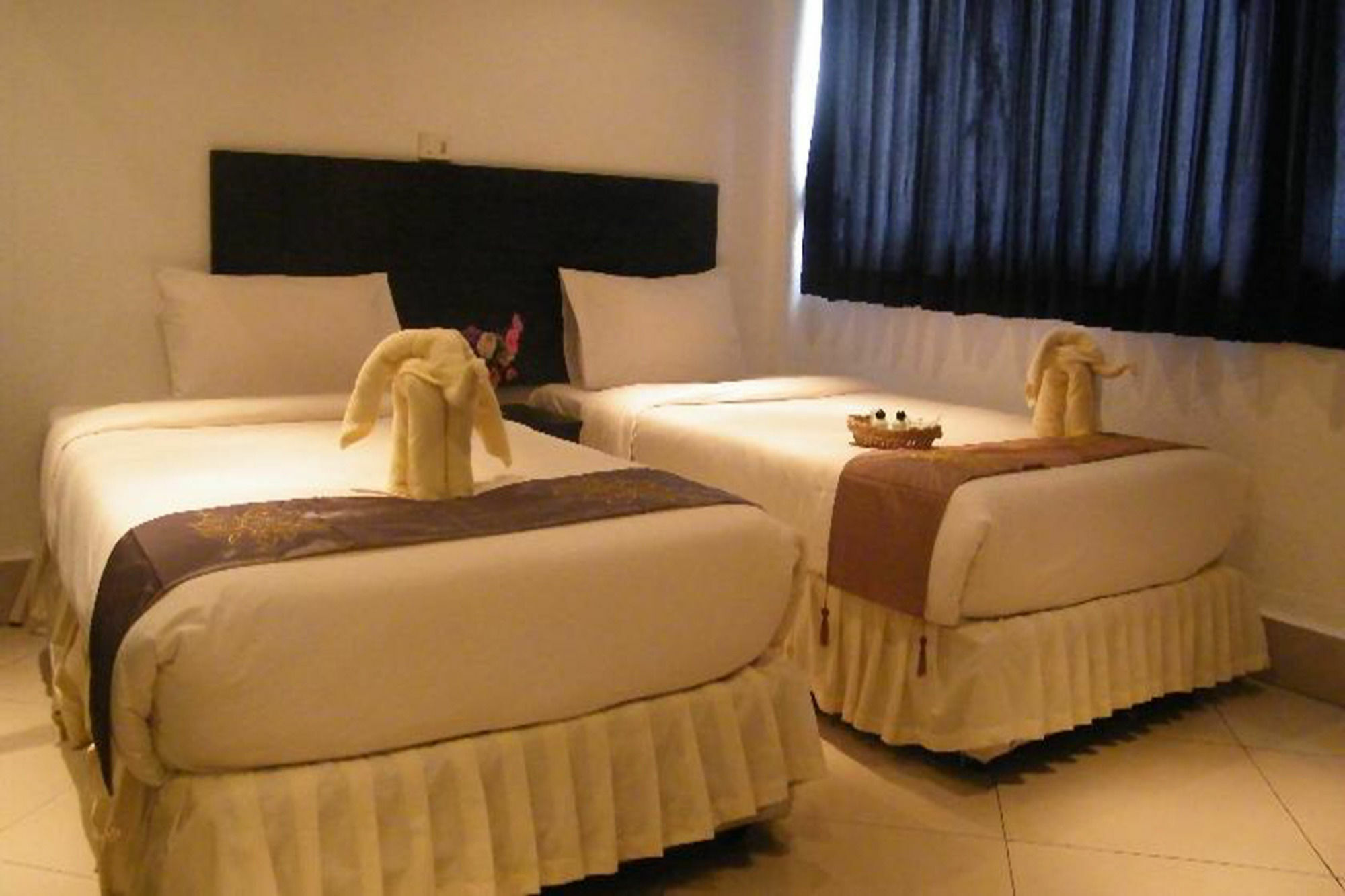 Oyo 835 Koh Chang Luxury Hotel Exterior foto