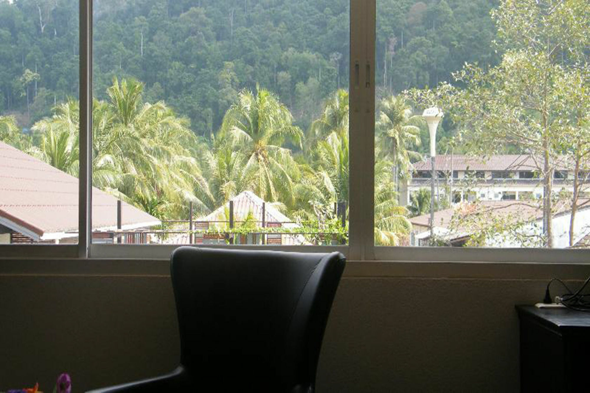 Oyo 835 Koh Chang Luxury Hotel Exterior foto
